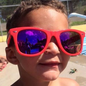 Meet your Posher, Cameron